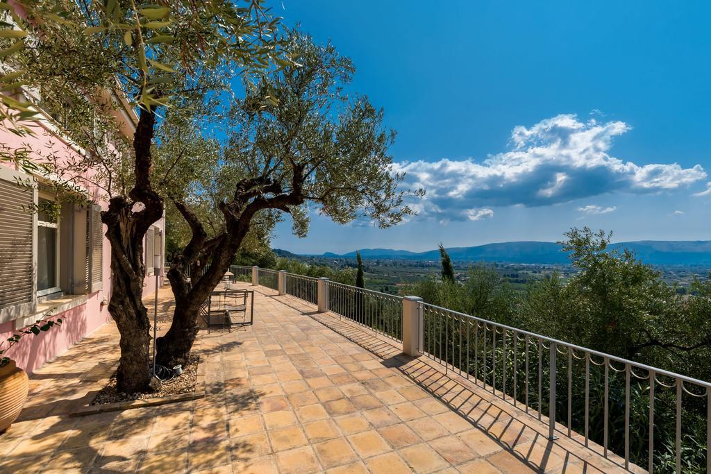 Villa Oliva, In A Serene Location & Private Pool, By Zantewize Akrotiri  Eksteriør bilde